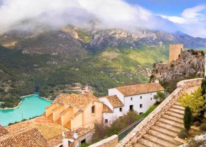 With Pool & Balcony Less Than 10min Walk To La Mata Beach! تورّيفيِخا