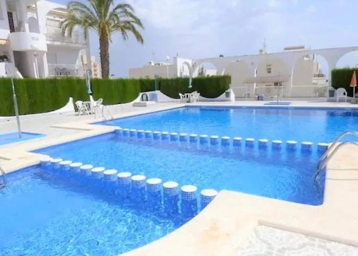 Appartement With Pool & Balcony Less Than 10min Walk To La Mata Beach!