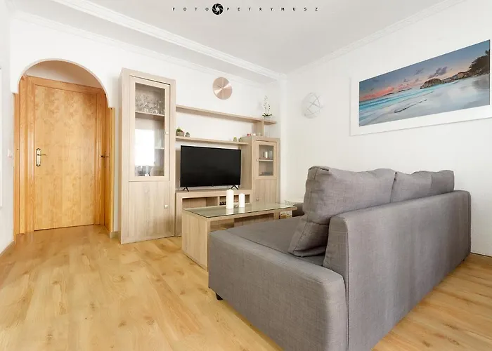 With Pool & Balcony Less Than 10min Walk To La Mata Beach! *