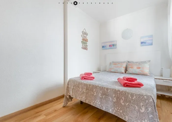 With Pool & Balcony Less Than 10min Walk To La Mata Beach!